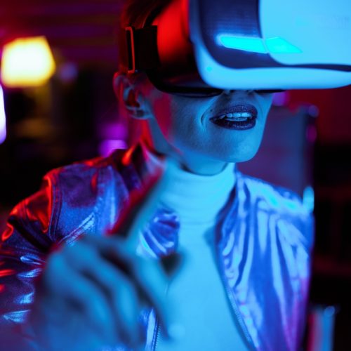 Neon,Metaverse,Futuristic,Concept.,Happy,Elegant,Business,Woman,In,Virtual